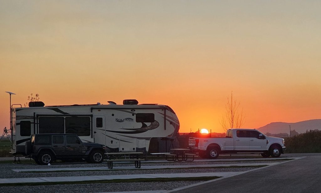 Idaho Sky RV Resort: Spacious Sites, Big Adventures, and Small-Town Charm 2 Sunset Richardson updated